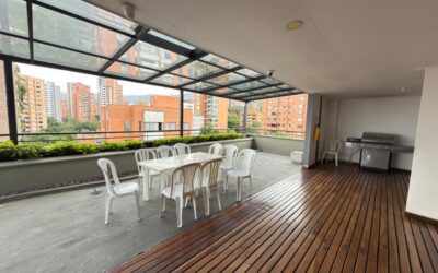 Two Bedroom Alejandria Apartment With Private Terrace – Walkable To The Golden Mile
