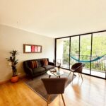 Modern 1BR Short-Term Rental – Walkable To El Poblado Entertainment