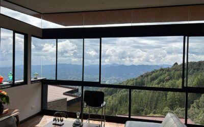 title Serene Mountain Chalet in Desirable Community In El Retiro