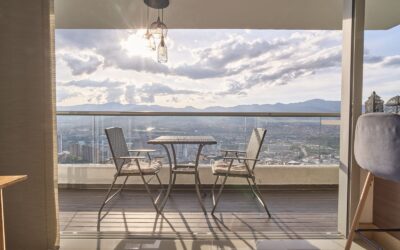 High-Floor Residence with Panoramic Views in El Poblado